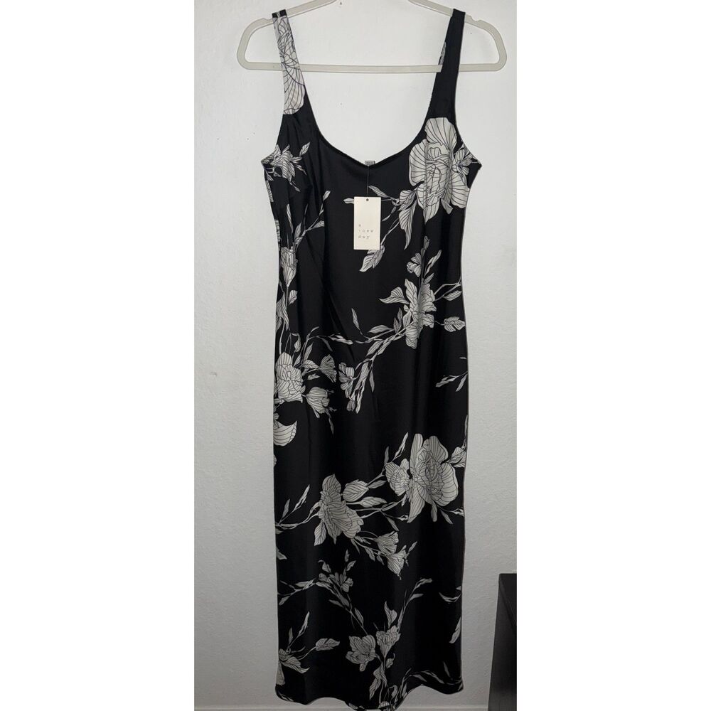A New Day Black White Floral Sleeveless Maxi Dress M NWT Summer Chic